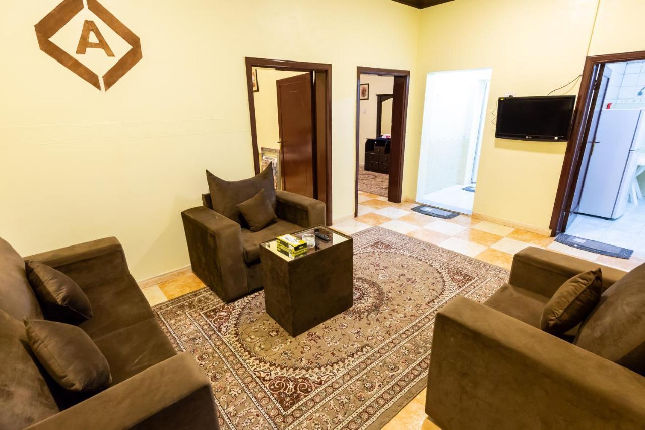 Al Eairy Furnished Apartments - Al Bahah 3 Exterior foto